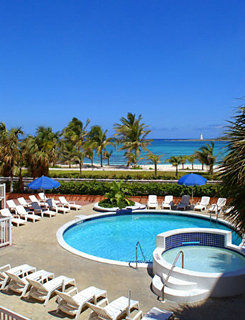Nassau Palm Hotel Exterior photo